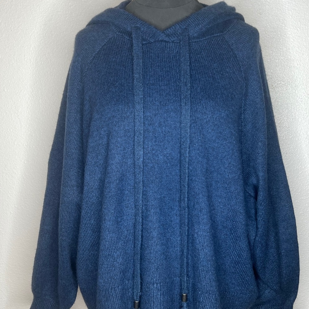 L.O.G.G. Sweater